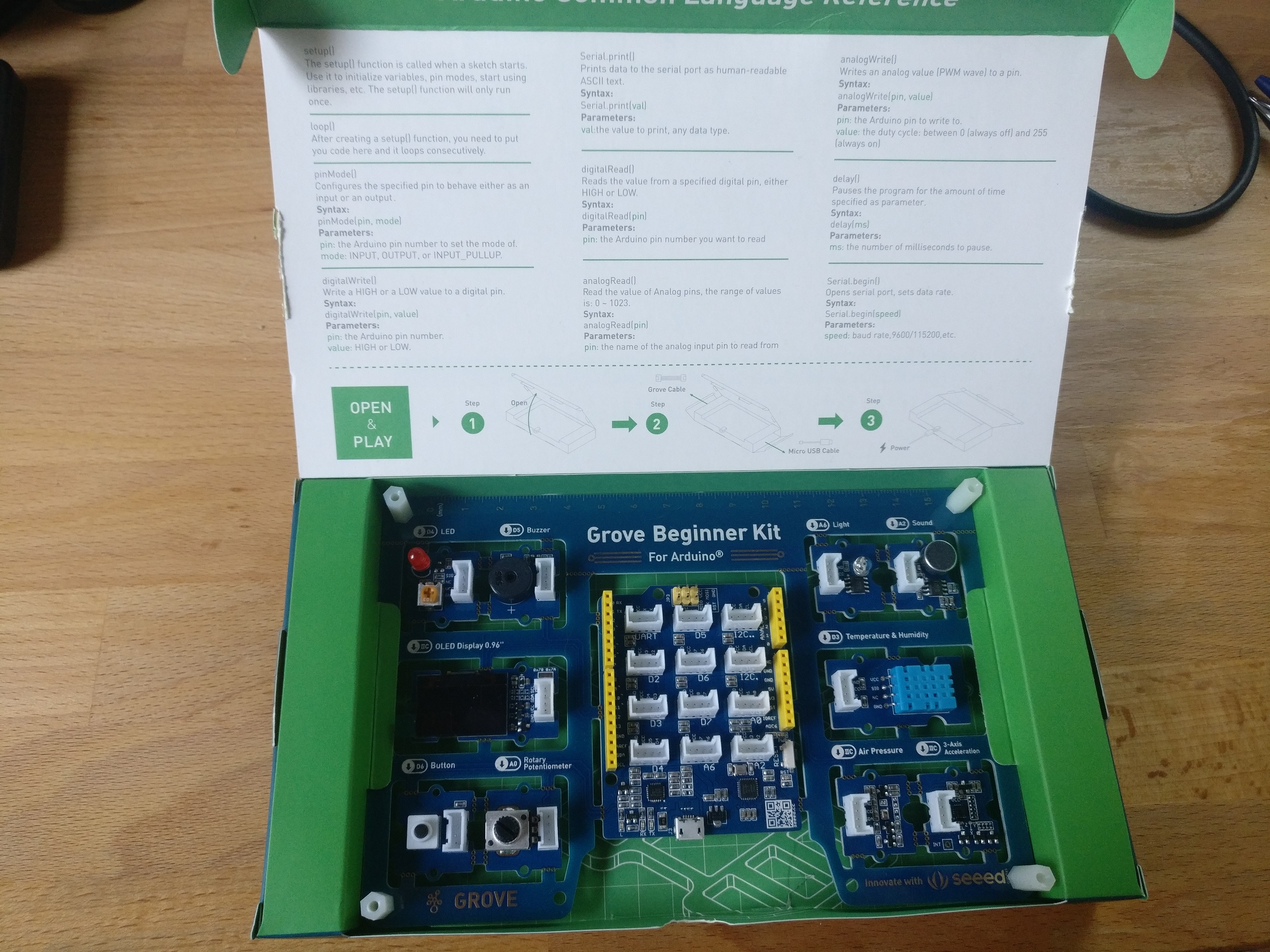 Grove Beginner Kit for Arduino (part 2): First look 